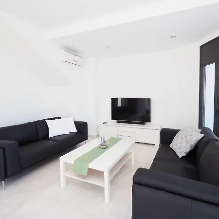 Alberes By Interhome *